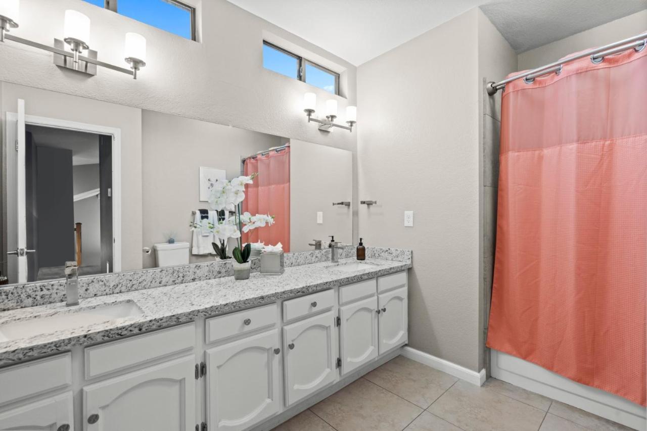 Holiday home Premier Hosts Present Scottsdale Luxury Oasis With Lagoon Pool